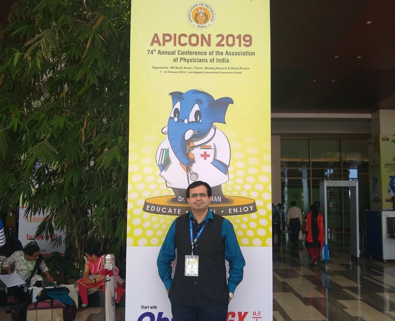 Dr Anand Hinduja presented a paper at the 74th Annual Conference of the Association of Physicians of India, 2019, Kochi.